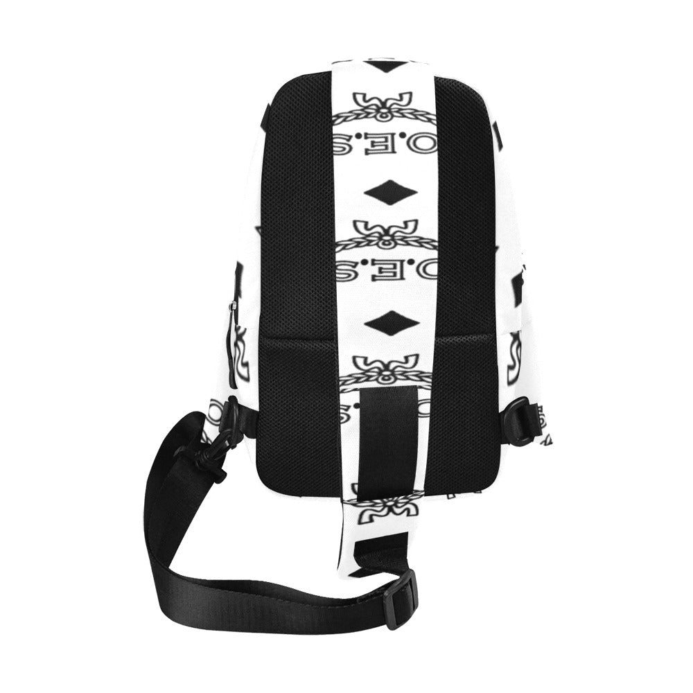 The Legacy Sling Black & White.